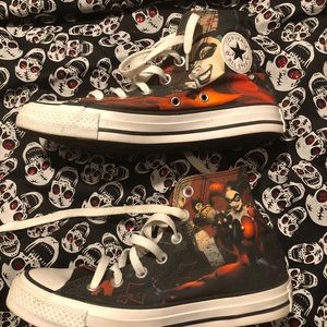 harley quinn converse